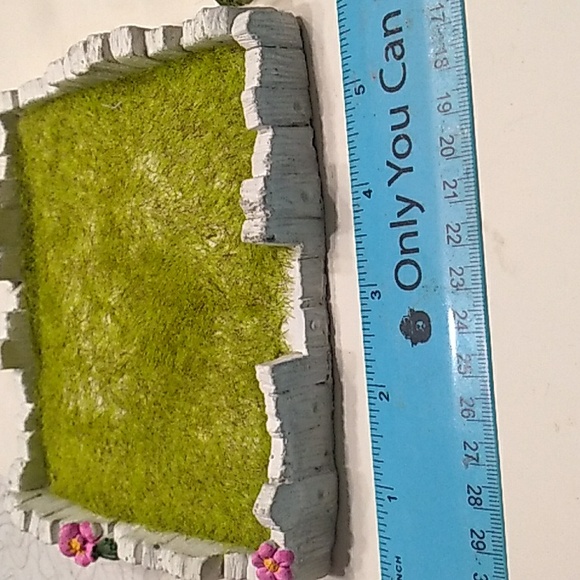 Fairy Garden set Miniature figures ,bench, Fun decor - Picture 5 of 5